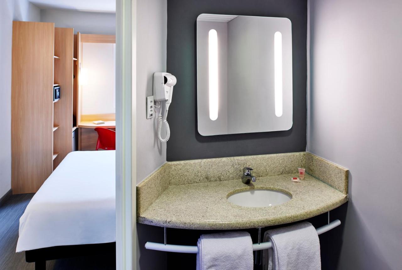 Hotel Ibis Guaratingueta Aparecida - Circuito Da Fe Exteriér fotografie